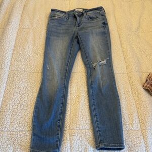 Cello Women’s Medium Blue Skinny Jeans with Knee Distress